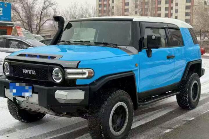 丰田 FJ 酷路泽 4.0L