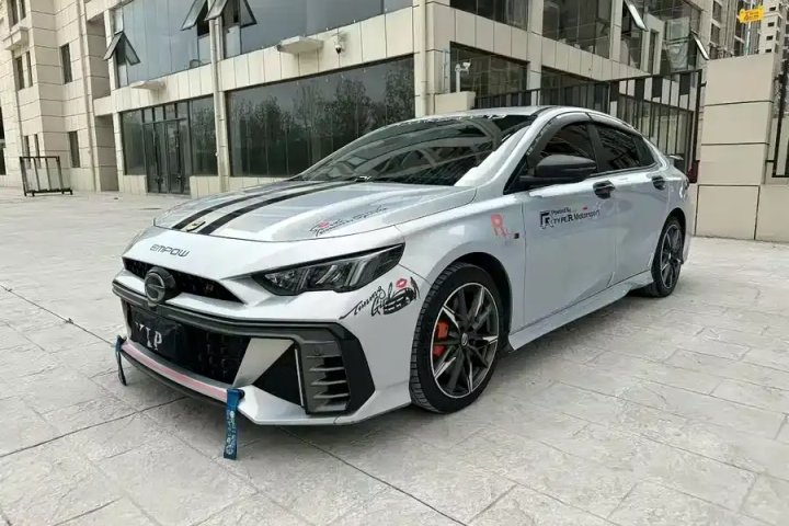 广汽传祺 影豹 400T 自动 影豹R PRO版