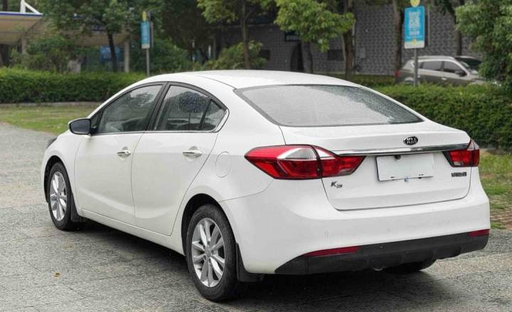 起亚 K3 2016款 1.6L 自动GLS