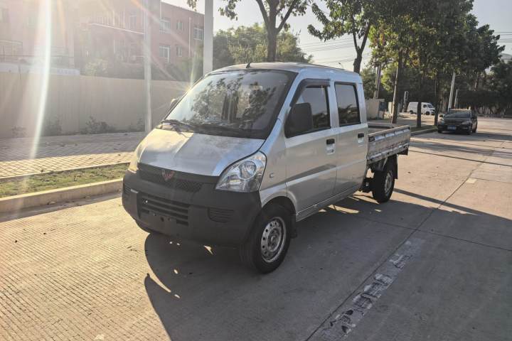五菱汽车 五菱荣光小卡 1.5L双排基本型L3C
