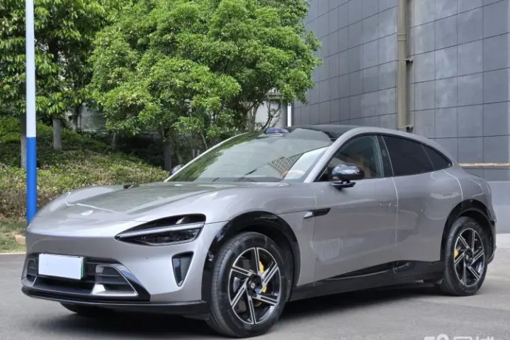 小米汽车 小米YU7 超长续航四驱Pro版