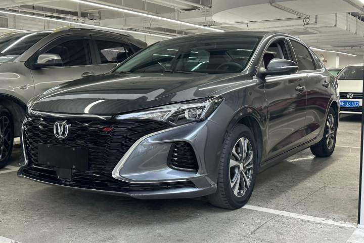长安 逸动 PLUS 蓝鲸NE 1.4T GDI DCT尊贵型