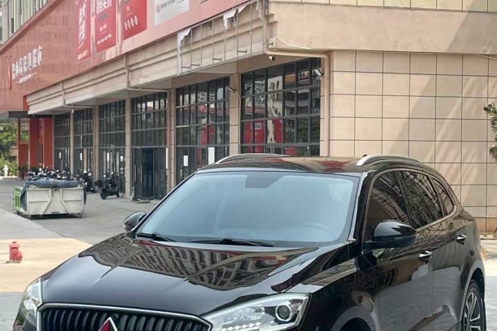 宝沃 BX7 2016款 28T 两驱豪华版 7座