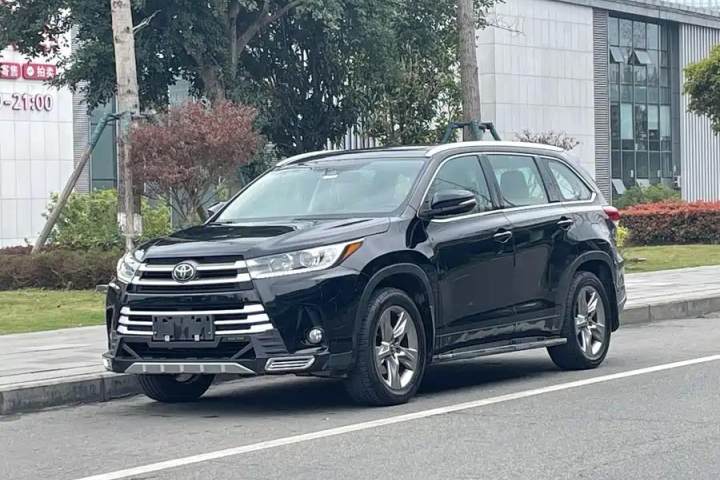 丰田 汉兰达 2.0T 四驱百万纪念版 7座
