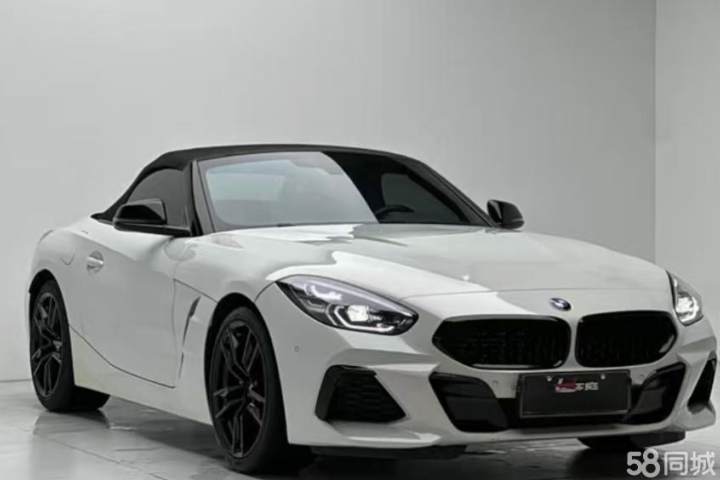 宝马 Z4 sDrive 25i M运动曜夜套装