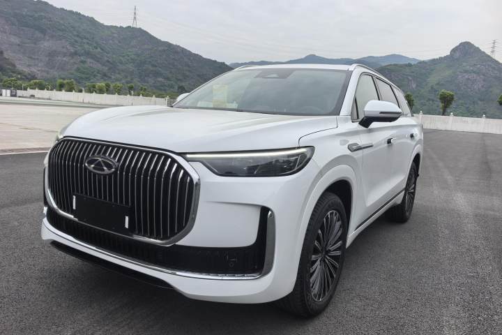 奇瑞 瑞虎9 2.0T 自动两驱尊享版 5座