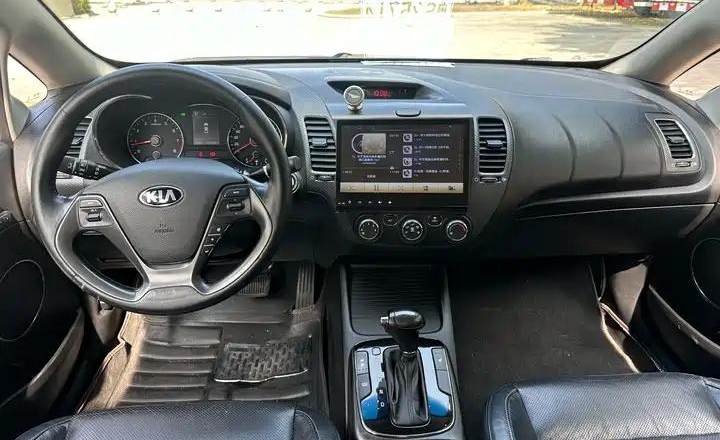 起亚 K3 2016款 1.6L 自动GL