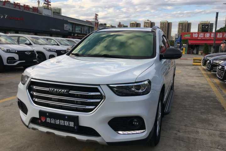 哈弗 H6 运动版 1.5T 自动精英智联型 六边形格栅