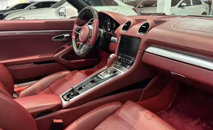 保时捷 718 2018款 Boxster 2.0T