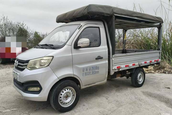 长安跨越 跨越王X1 1.5L标准型单排后单轮标准货箱DK15C