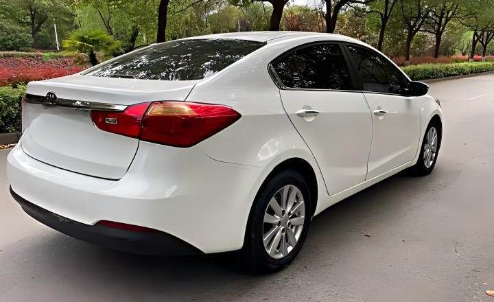 起亚 K3 2013款 1.6L 自动GLS