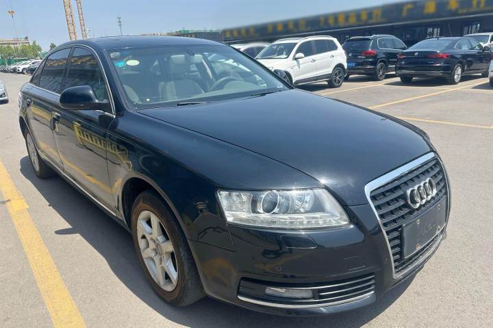 奥迪 A6L 2011款 2.0 TFSI 自动标准型