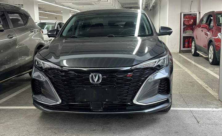 长安 逸动 2021款 PLUS 蓝鲸NE 1.4T GDI DCT尊贵型