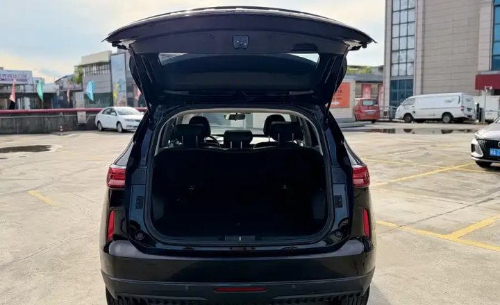 哈弗 H6 2022款 第三代 1.5T 自动两驱Plus