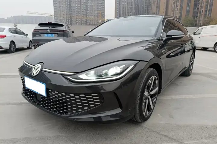 大众 凌渡 2022款 凌渡L 280TSI DSG热辣版