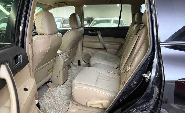 丰田 汉兰达 2009款 2.7L 两驱5座运动版