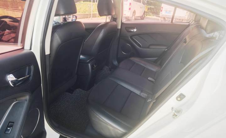 起亚 K3 2013款 1.6L 自动GLS