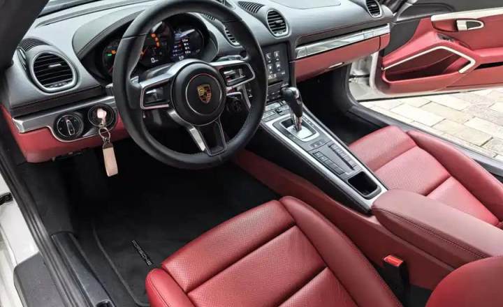 保时捷 718 2022款 Cayman 2.0T