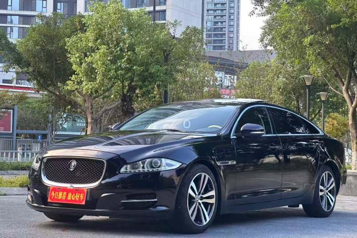 捷豹 XJ 2012款 XJL 3.0 旗舰商务版