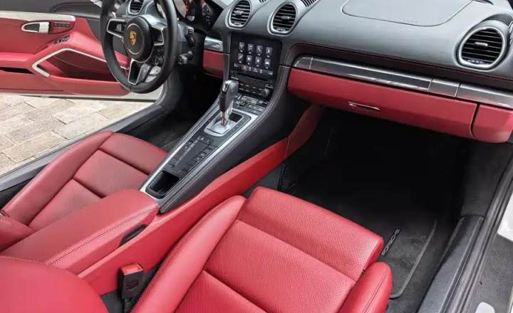 保时捷 718 2022款 Cayman 2.0T