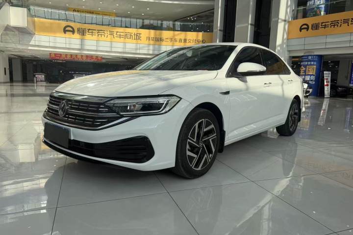 大众 速腾 280TSI DSG超越版
