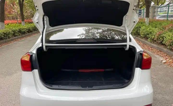 起亚 K3 2013款 1.6L 自动GLS