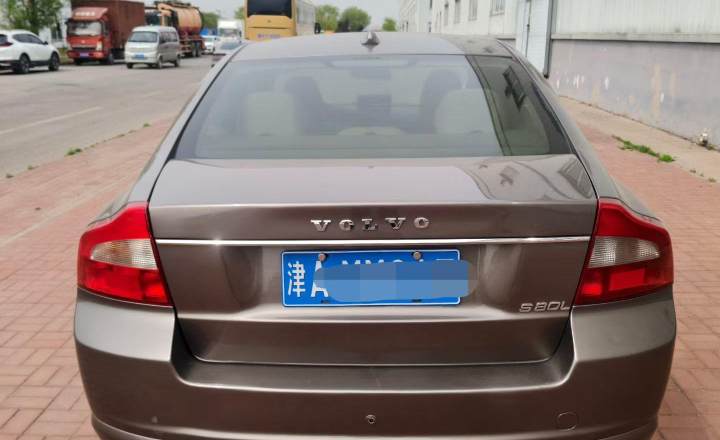 沃尔沃 S80L 2009款 2.5T 智尊版
