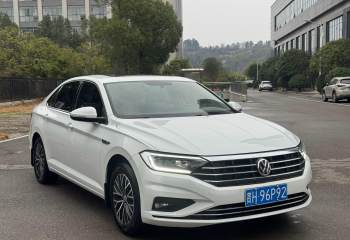 大众 速腾 2021款 200TSI DSG舒适智联版
