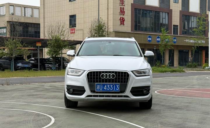 奥迪 Q3 2013款 35 TFSI quattro 技术型