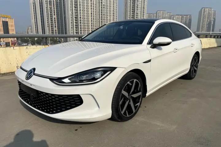 大众 凌渡 2023款 凌渡L 280TSI DSG热辣版