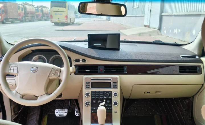 沃尔沃 S80L 2009款 2.5T 智尊版
