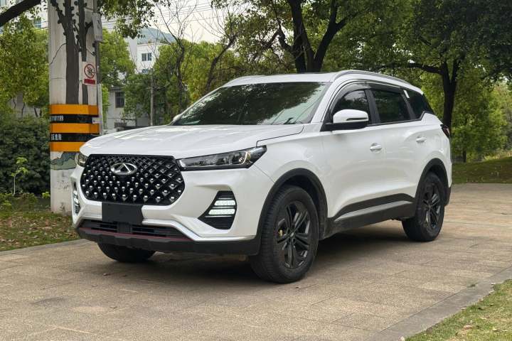奇瑞 瑞虎7 PLUS 1.5T CVT尊贵型