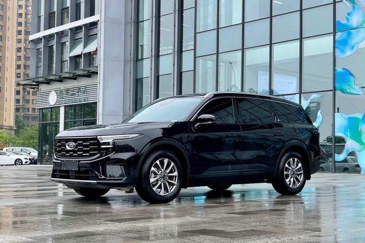 福特 锐界 2023款 锐界L 2.0T EcoBoost 两驱七座豪华型