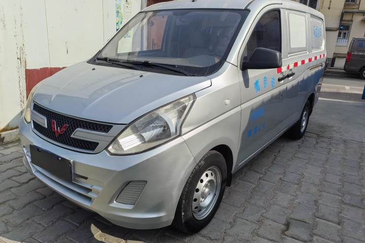 五菱汽车 五菱荣光V 1.5L厢式运输车实用型