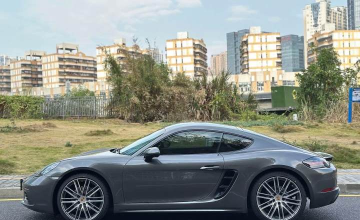 保时捷 718 2022款 Cayman 2.0T