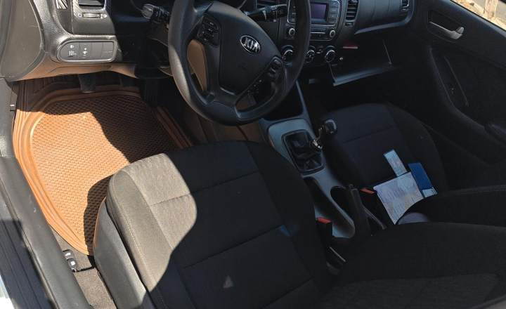 起亚 K3 2015款 1.6L 手动GL