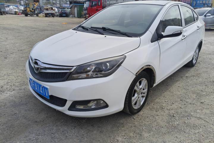 海马 M3 1.5L 手动精英型