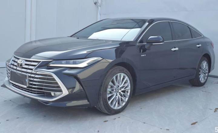 丰田 亚洲龙 2024款 双擎 2.0L 豪华版