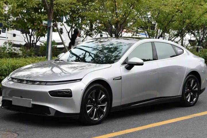 小鹏 P7 480G