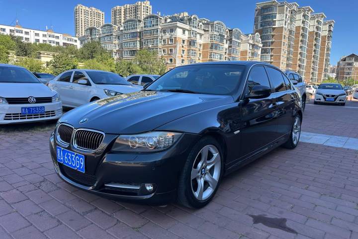宝马 3系 325i 豪华型