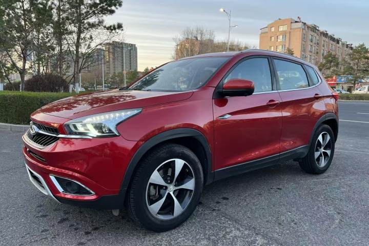 奇瑞 瑞虎7 2.0L CVT耀臻版