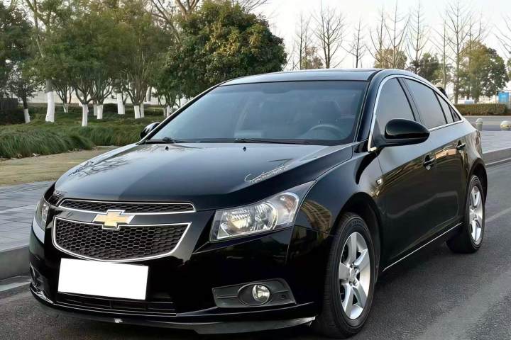 雪佛兰 科鲁兹 1.6L SE AT