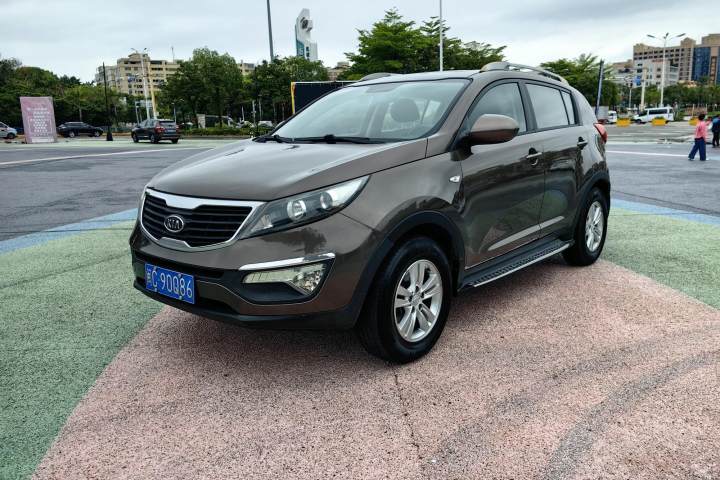 起亚 智跑 2012款 2.0L 自动两驱版GLS