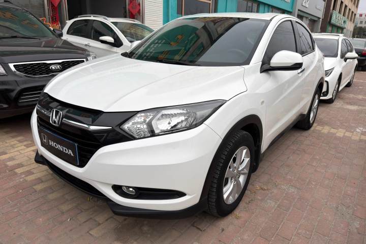 本田 缤智 1.8L CVT两驱精英型