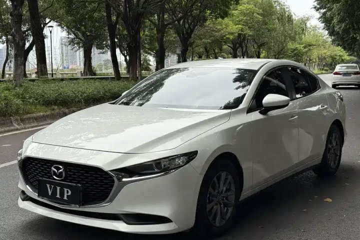 马自达 3 昂克赛拉 2021款 1.5L 自动质型版