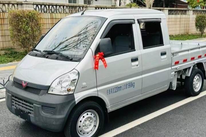 五菱汽车 五菱荣光小卡 1.5L双排基本型L3C