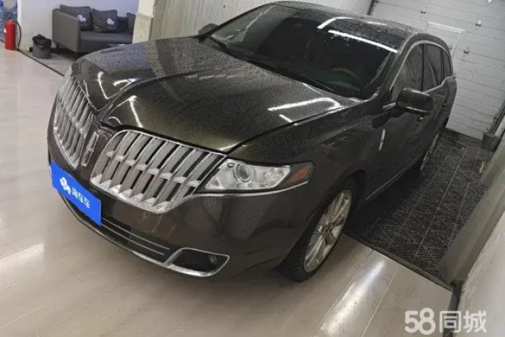 林肯 MKT 2010款 3.5T EcoBoost AWD