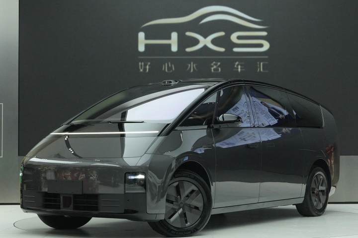 理想汽车 理想MEGA 2025款 Home 家庭特别版