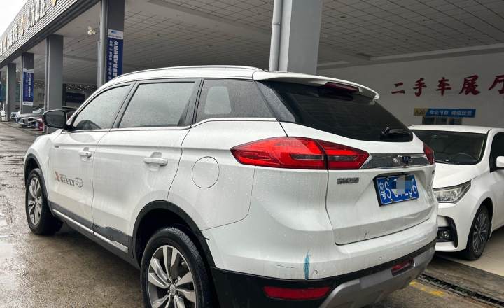 吉利汽车 博越 2016款 2.0L 手动智尚型