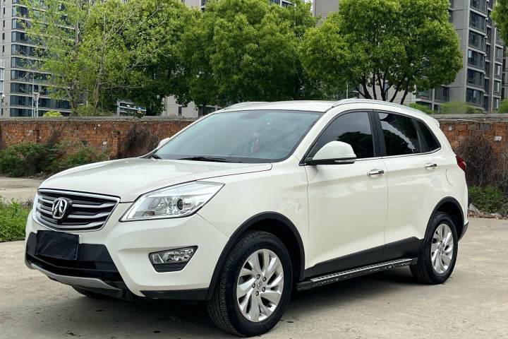 北汽威旺 S50 1.5T 手动欢动舒适型
